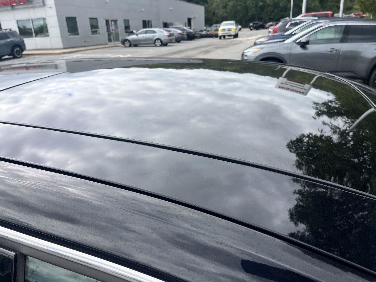 Used 2020 Ford Edge Titanium w/ Equipment Group 301A AWD/4WD image 9