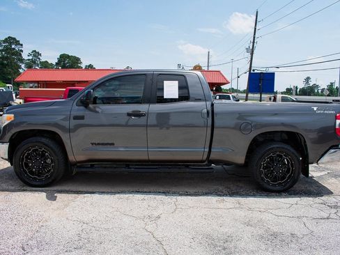 Used 2014 Toyota Tundra SR5 w/ SR5 Upgrade Package RWD image 3
