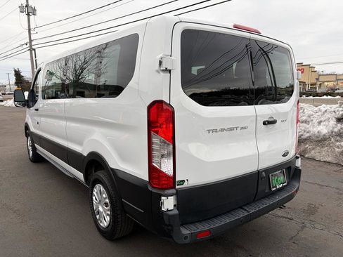 Used 2021 Ford Transit 350 XLT image 9