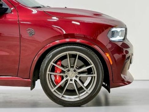 Used 2021 Dodge Durango SRT Hellcat w/ Technology Group AWD/4WD image 15