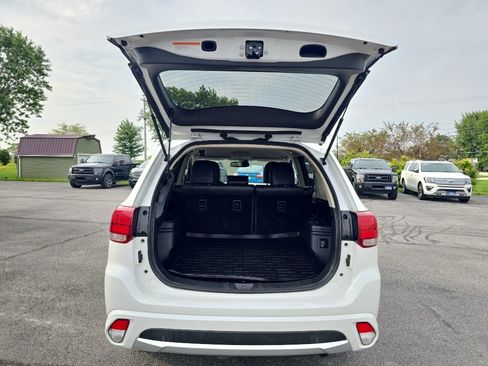 Used 2018 Mitsubishi Outlander SEL AWD/4WD image 10