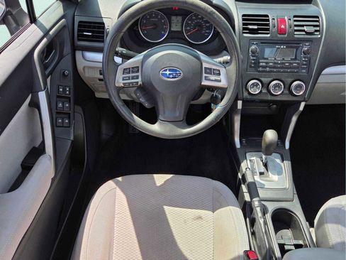 Used 2014 Subaru Forester 2.5i Premium w/ Popular Package #2 AWD/4WD image 10