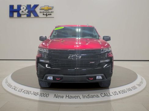 Used 2021 Chevrolet Silverado 1500 LT Trail Boss w/ Bed Protection Package AWD/4WD image 2