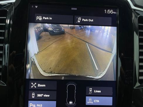 Used 2017 Volvo XC90 T6 Inscription w/ Vision Package image 11