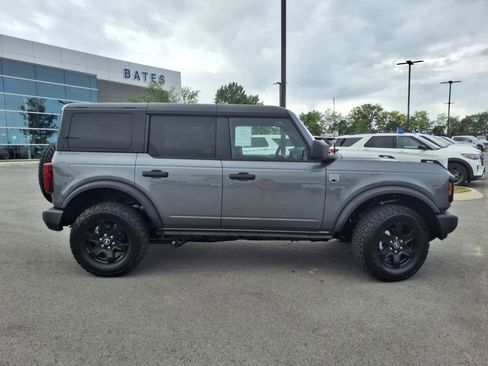 New 2025 Ford Bronco Big Bend image 2