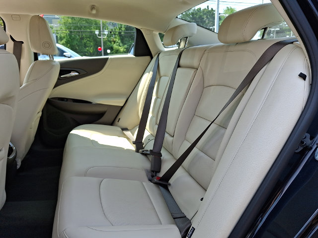 Used 2023 Chevrolet Malibu LT FWD image 10