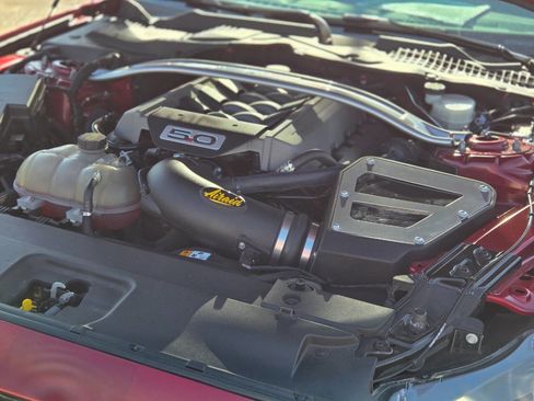 Used 2017 Ford Mustang GT Premium image 8