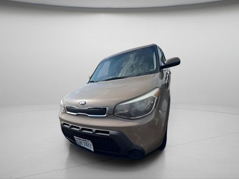 Used 2015 Kia Soul image 2