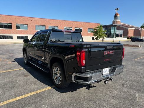 Used 2021 GMC Sierra 1500 SLT AWD/4WD image 3
