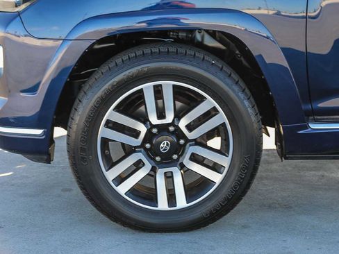 Used 2019 Toyota 4Runner Limited image 10