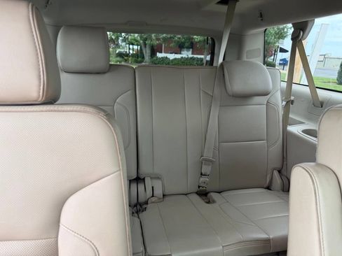 Used 2016 GMC Yukon XL Denali w/ Open Road Package AWD/4WD image 37