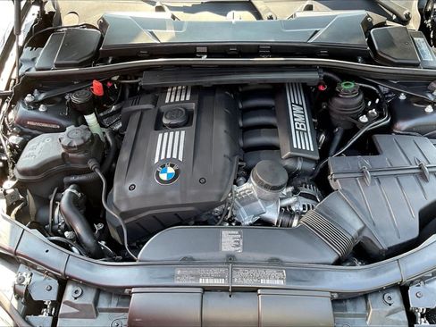 Used 2011 BMW 328i Sedan RWD image 28