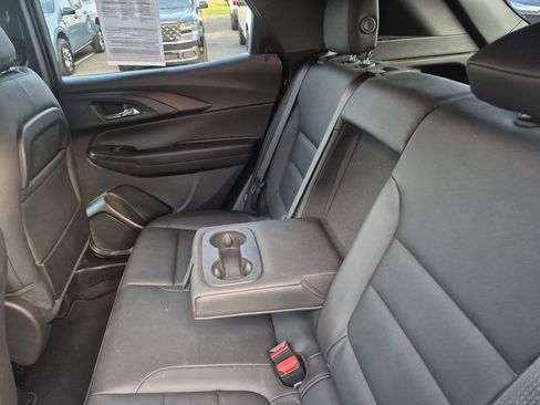 Used 2025 Chevrolet TrailBlazer ACTIV w/ Convenience Package FWD image 15