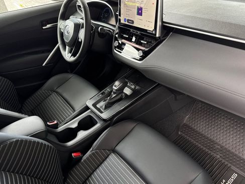New 2026 Toyota Corolla Cross AWD Hybrid image 18