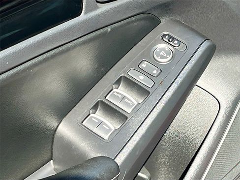 Used 2022 Honda Civic EX-L image 17