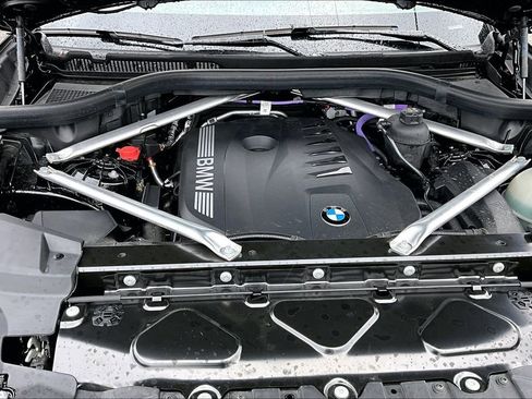 Used 2025 BMW X5 xDrive40i w/ Premium Package AWD/4WD image 30