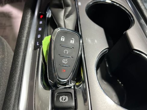 Used 2024 Chevrolet Malibu LT FWD image 38