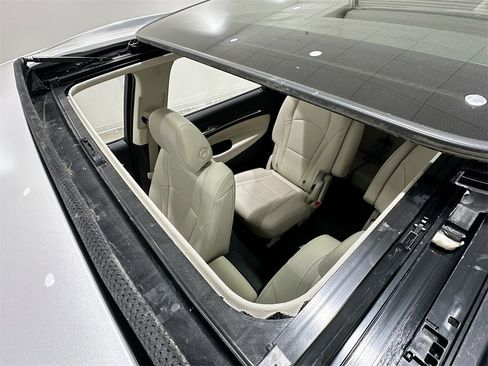 Used 2024 Buick Enclave Essence w/ Experience Buick Package image 22