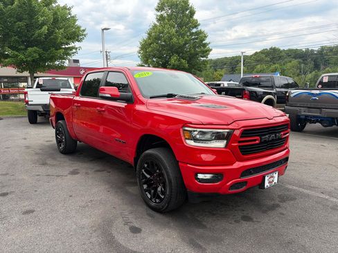 Used 2019 RAM 1500 Sport w/ Level 2 Equipment Group AWD/4WD image 4