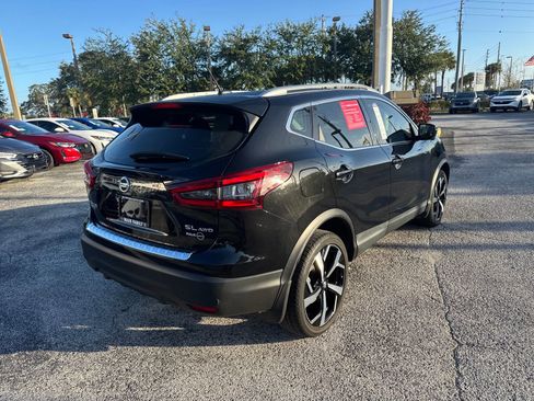 Certified 2022 Nissan Rogue Sport SL image 5