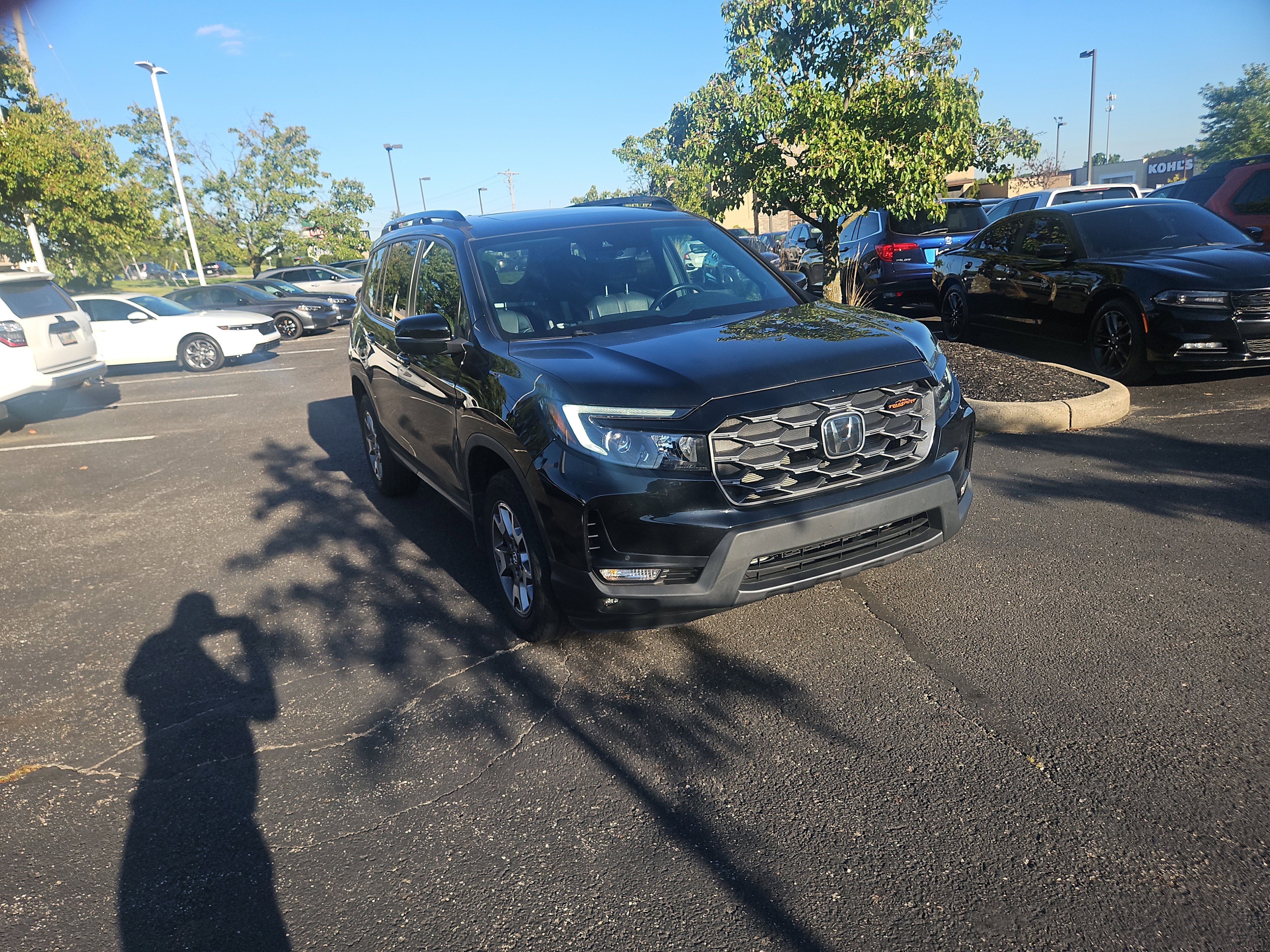 Used 2023 Honda Passport TrailSport image 19