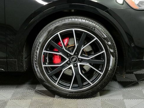 Used 2023 Audi SQ5 Prestige w/ Prestige Package image 39