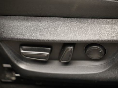 Used 2025 Toyota Camry SE FWD image 22