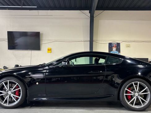 Used 2010 Aston Martin V8 Vantage Coupe RWD image 7