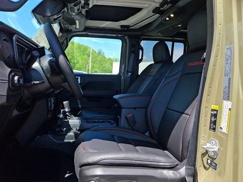 New 2026 Jeep Gladiator Mojave AWD/4WD image 6