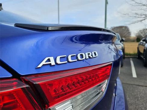 Used 2021 Honda Accord Sport Special Edition image 12