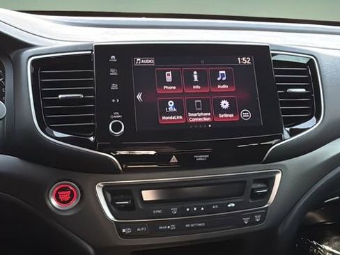 Used 2022 Honda Ridgeline Sport image 25