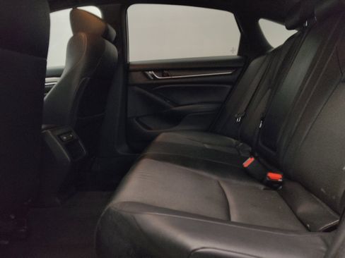 Used 2021 Honda Accord Sport image 18