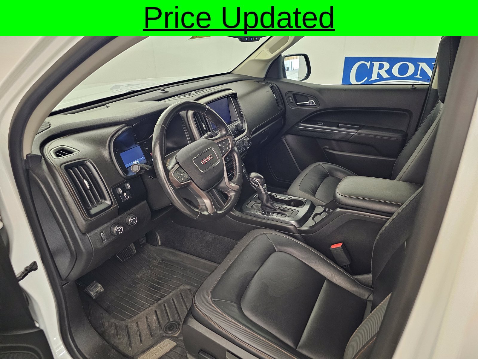 Used 2022 GMC Canyon AT4 w/ Trailering Package AWD/4WD image 4