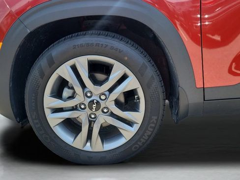Used 2023 Kia Seltos S FWD image 25