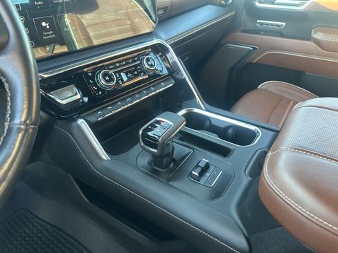 Certified 2023 GMC Sierra 1500 Denali Ultimate image 11