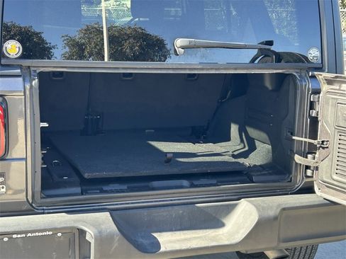 Used 2024 Jeep Wrangler Sport S image 12