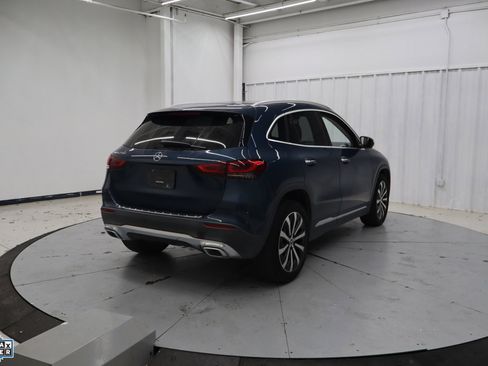 Used 2021 Mercedes-Benz GLA 250 image 4