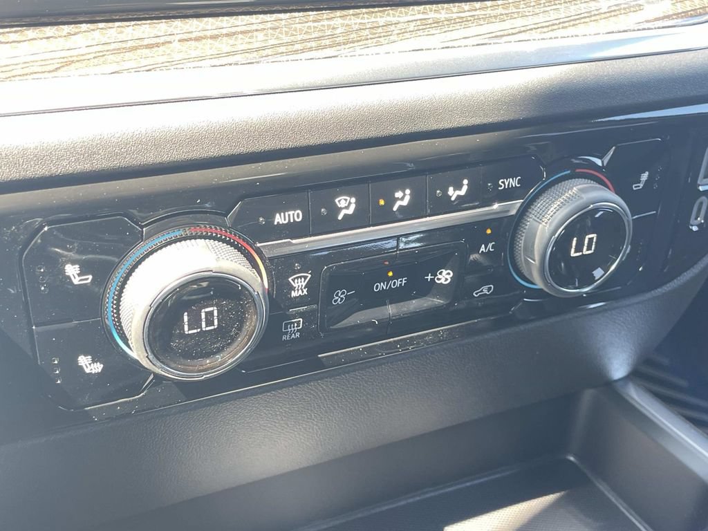 New 2026 Chevrolet Silverado 1500 RST AWD/4WD image 21