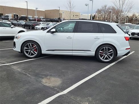 New 2026 Audi Q7 3.0T Prestige image 5