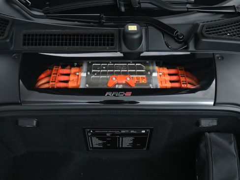 Certified 2025 Ferrari SF90 Spider image 39