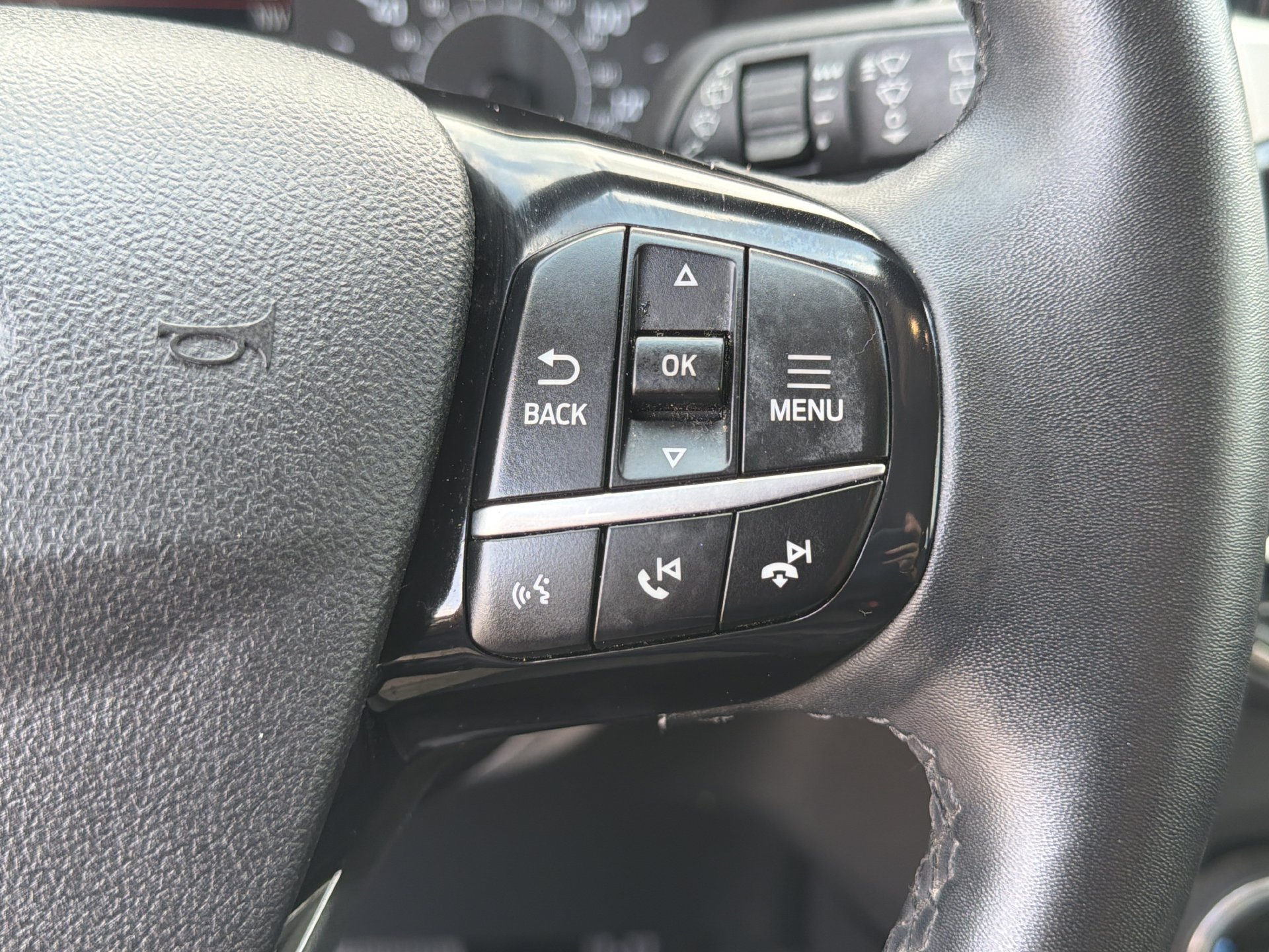 Used 2022 Ford Escape SE w/ Convenience Package AWD/4WD image 11