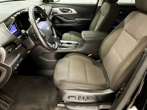 Used 2020 Chevrolet Traverse LT image 15