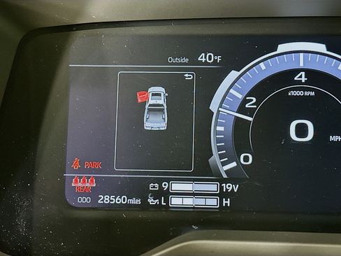 Used 2024 Toyota Tundra Limited image 19