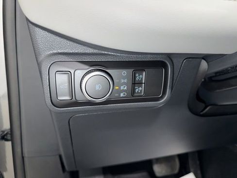 New 2026 Ford Explorer Active w/ Active Comfort Package image 15