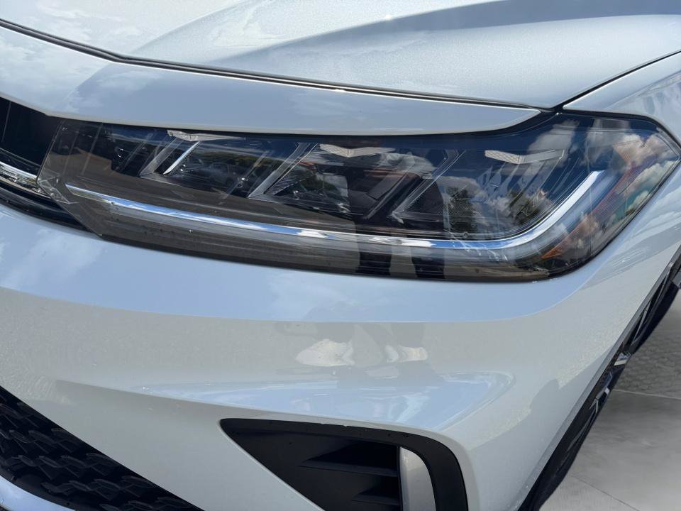 Certified 2026 Volkswagen Jetta SE FWD image 26