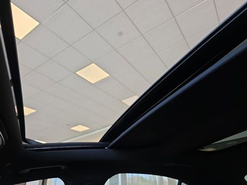 New 2026 Mercedes-Benz E 53 AMG e 4MATIC Sedan image 24