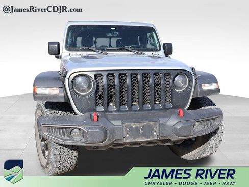 Used 2023 Jeep Gladiator Rubicon w/ Cold Weather Group image 8