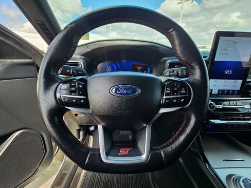 Used 2023 Ford Explorer ST w/ Equipment Group 401A image 16