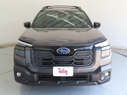 Used 2026 Subaru Outback Limited AWD/4WD image 9