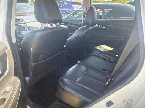 Used 2020 Nissan Rogue SL w/ Premium Package FWD image 24